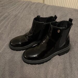 Bronx Glossy Black Ankle Boots
